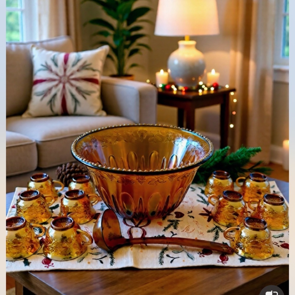 🍇 Vintage Carnival Glass Punch Bowl Set - - 11 Cups & Ultratemp Ladle+ BONUS